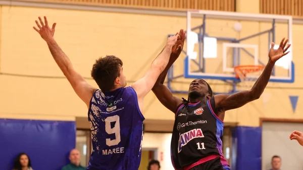 Basketball wrap: Champions Éanna maintain strong start