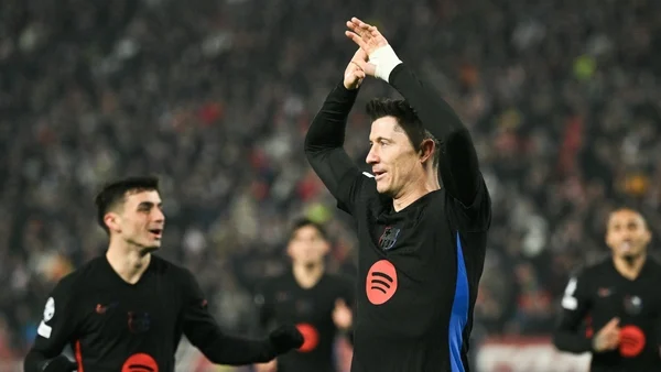 Champions League: Robert Lewandowski brace helps Barcelona past Red Star Belgrade