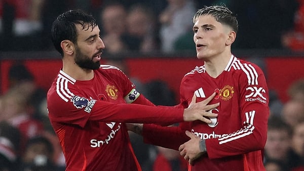 Manchester United out-fox Leicester as Ruud van Nistelrooy signs off interim spell with win