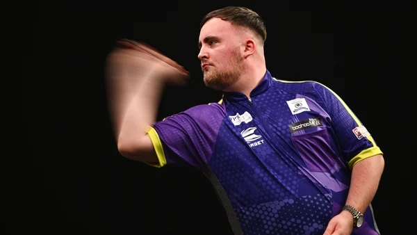 Luke Littler rallies to seal Grand Slam quarter-final spot