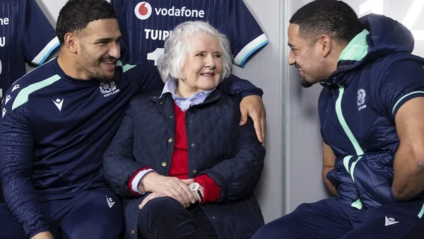 Scotland's Tuipulotu brothers surprised by grandmother's arrival from Australia