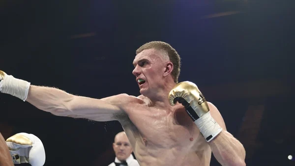 Conor Wallace floors Asemahle Wellem to close on world title bout